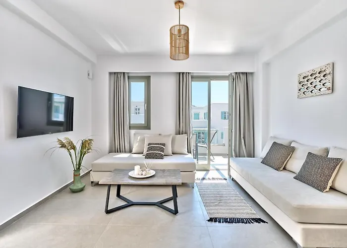 Paros Gem