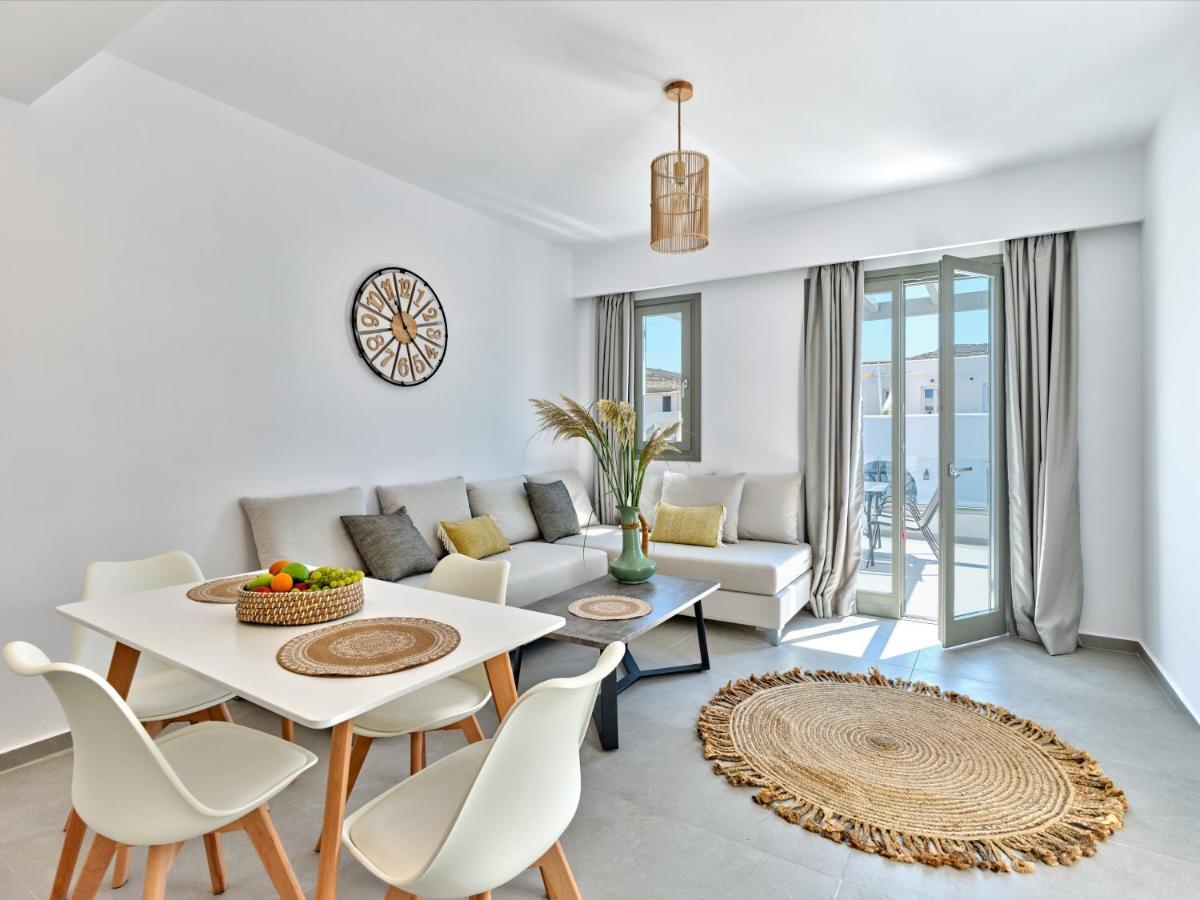 Paros Gem Apartment *