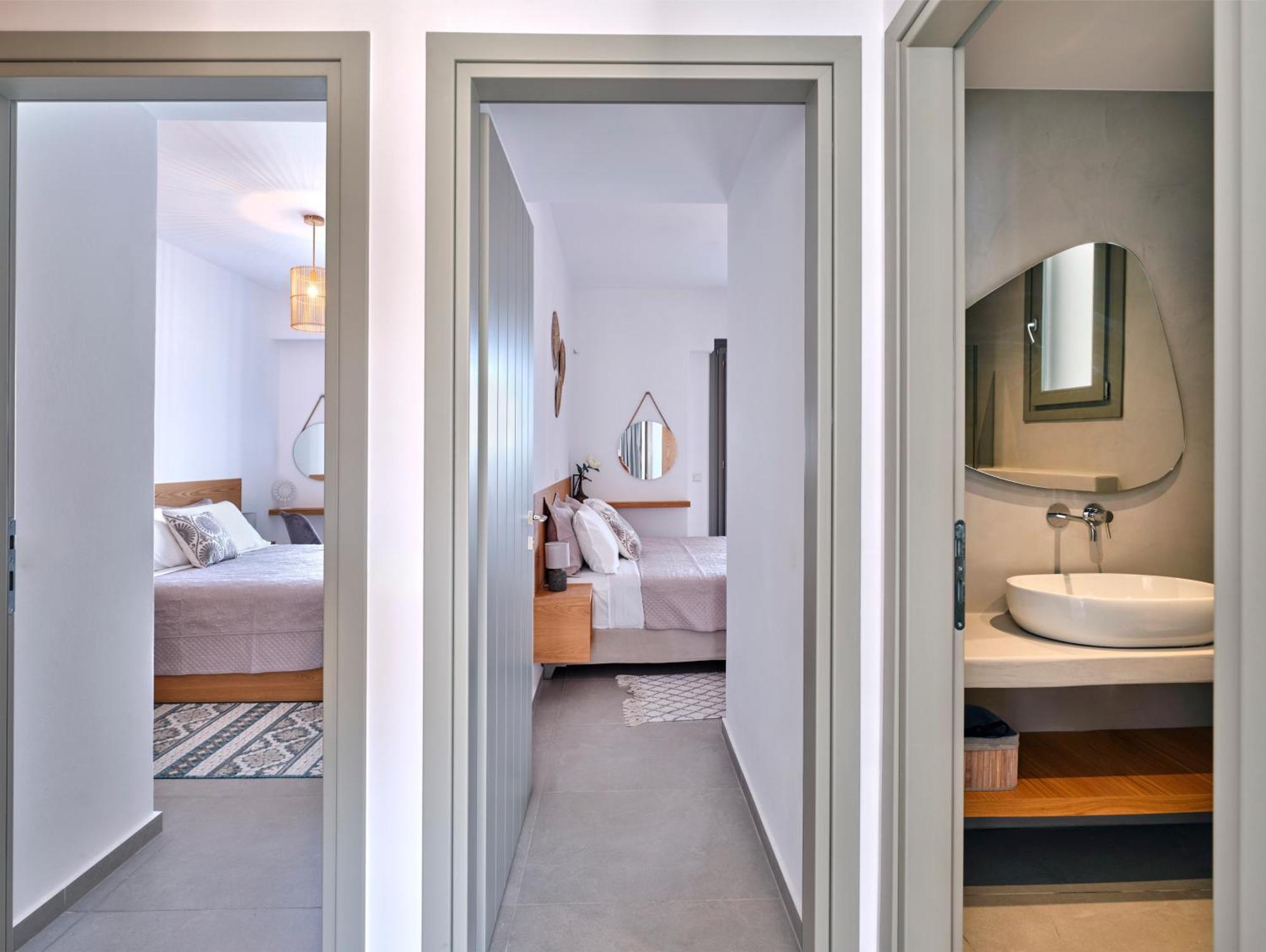 Paros Gem *